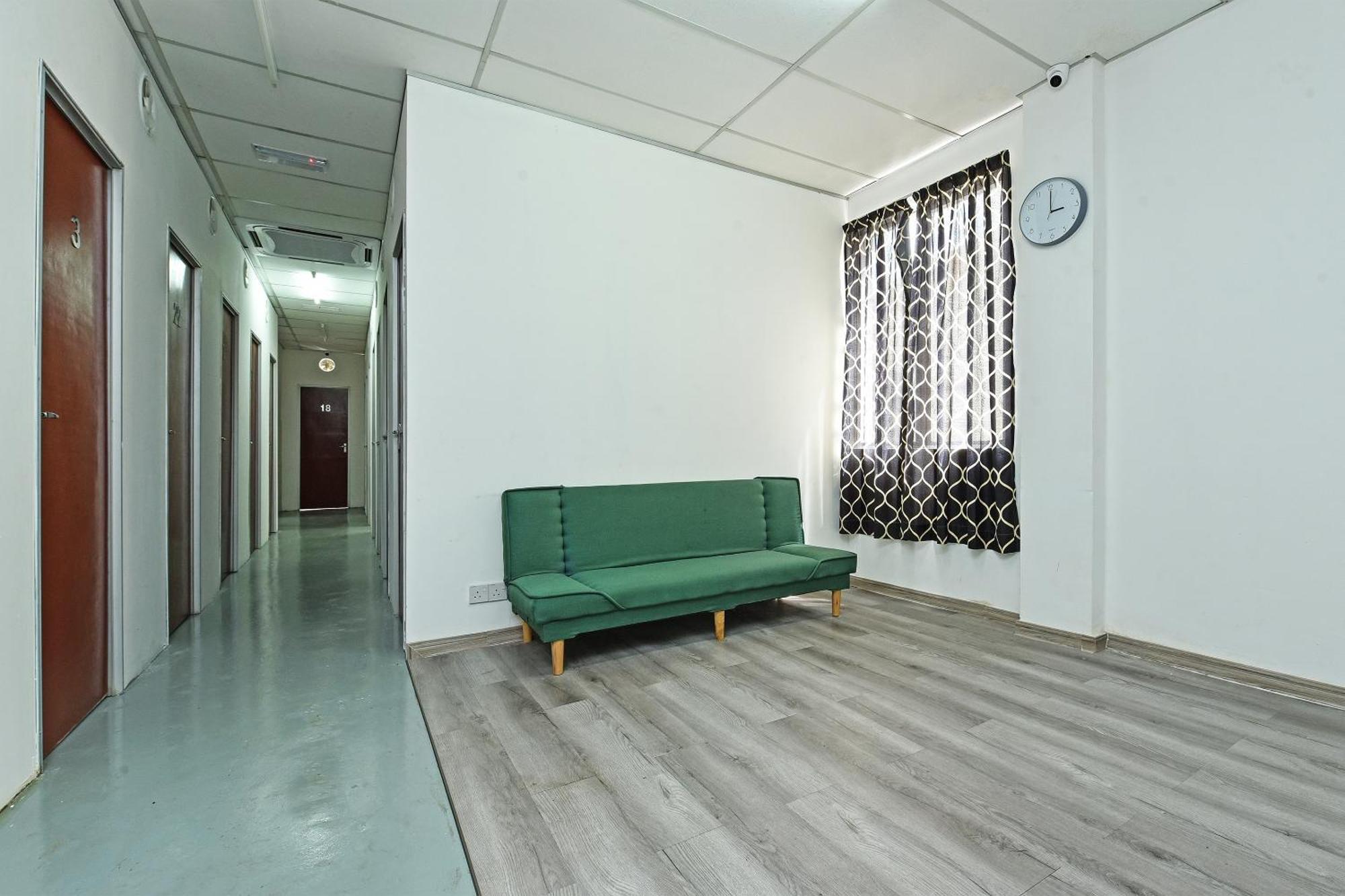 Spot On 90500 Sri Rampai Metro Hostel Kuala Lumpur Ngoại thất bức ảnh