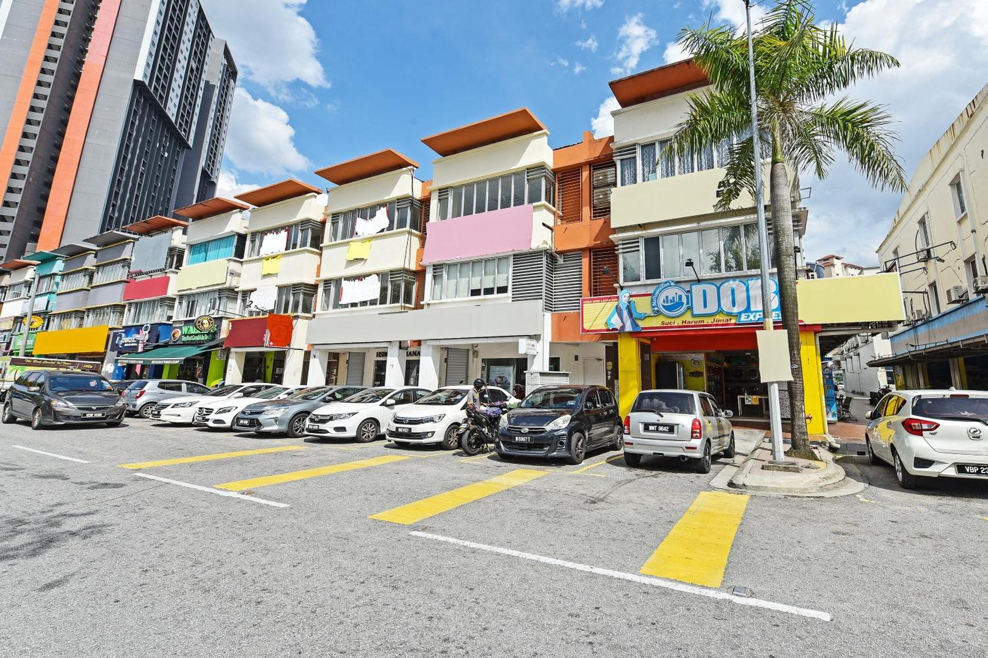 Spot On 90500 Sri Rampai Metro Hostel Kuala Lumpur Ngoại thất bức ảnh